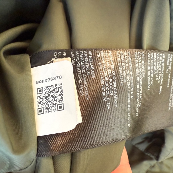The North Face Green Puffer Vest - Picture 6 of 7